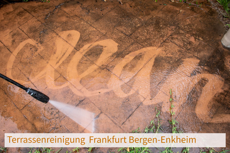 Terrassenreinigung